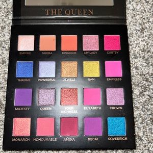 Eloise The Queen Palette
